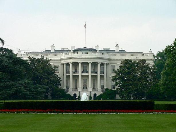 whitehouse2